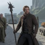 Les marchés noirs et contrebandes magiques dans la fantasy : économie de l’ombre et trafics de pouvoir